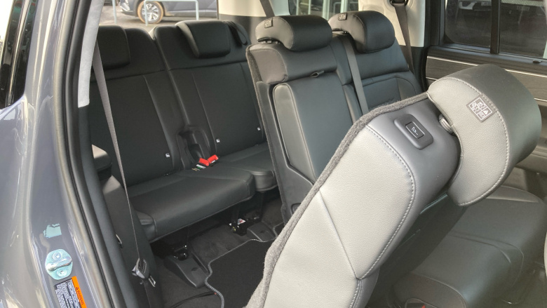 Hyundai SANTA FE 1.6 TGDi Plug-in Hybrid Ultimate 5dr 4WD Auto Estate